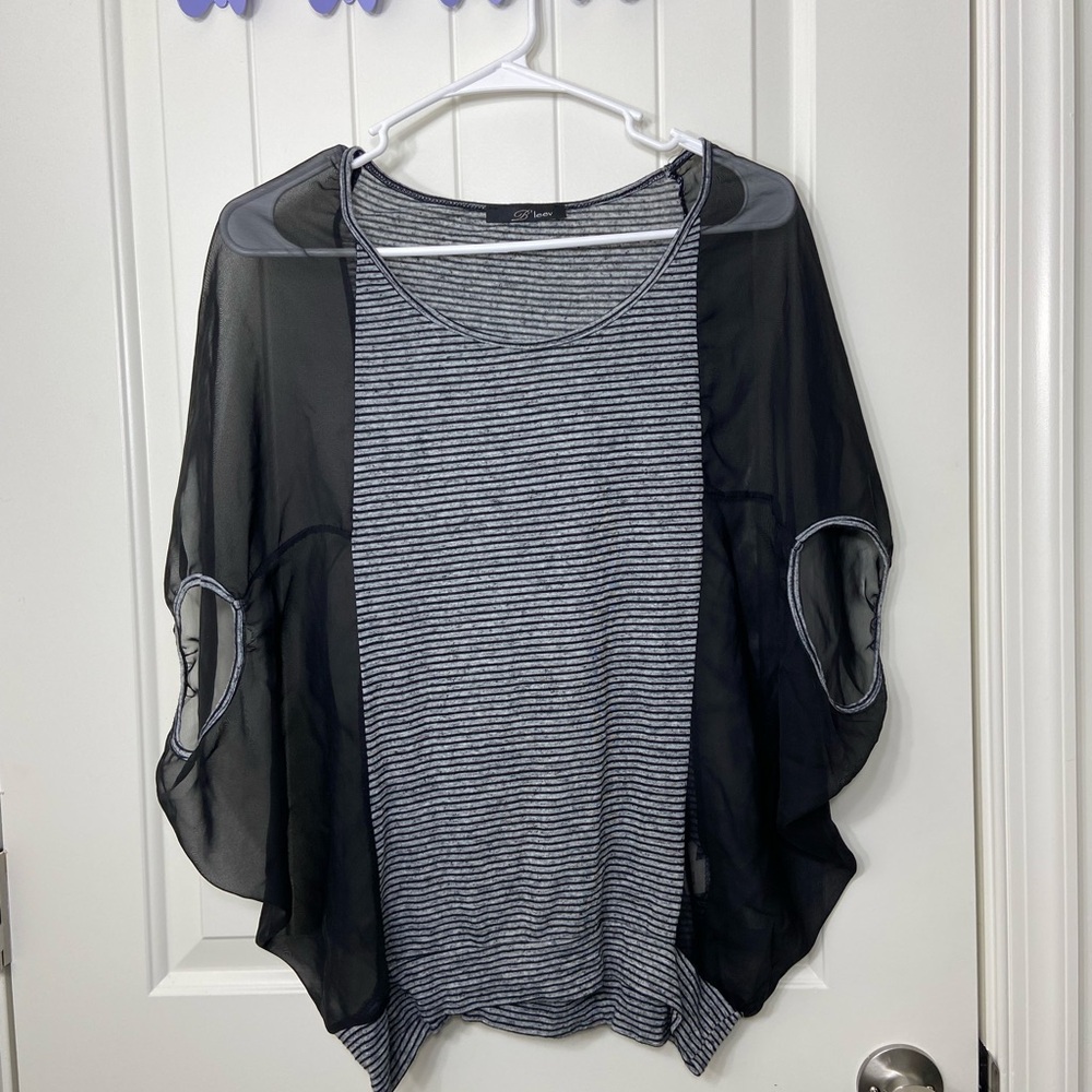 EUC B’Leev‎ women’s gray black stripe sheer sleeve loose fit blouse shirt medium